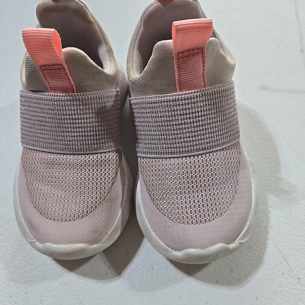 Carter's Baby Girl Floral Gray Walking Sneakers Cat And Jack Pink Size 5c - Picture 7 of 10